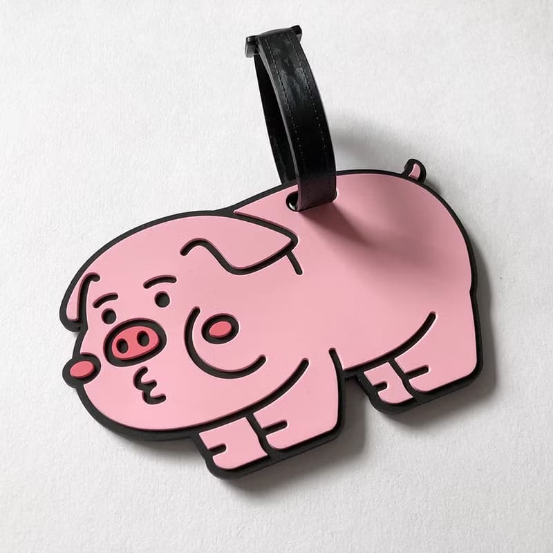 cheeky cheeky 厚面豬仔錢罌 旅行行李牌 掛飾 (三色入)