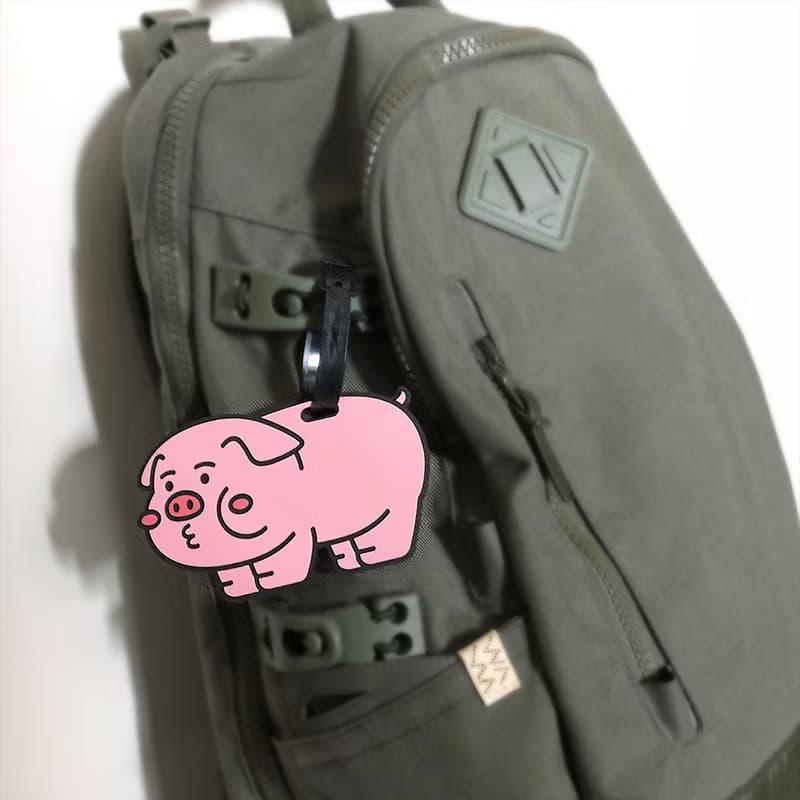 cheeky cheeky 厚面豬仔錢罌 旅行行李牌 掛飾 (三色入)