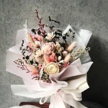 蝴蝶の嫁紗乾燥花束 畢業花束 | 生日 畢業季首選 | 台北可自取