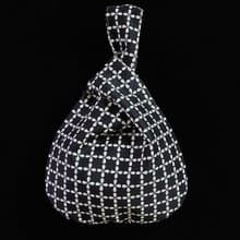 【MY。手作】 手腕袋 ~ 黑白小格子