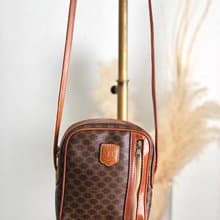 【 日本直送　名牌中古包 】CELINE セリーヌ マカダム ショルダーバッグ ブラウン ブラゾン型押し PVCレザー vintage vbjmjr
