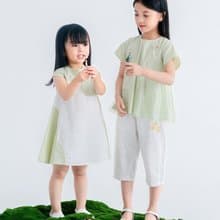 【出清優惠】緹花刺繡七分褲
