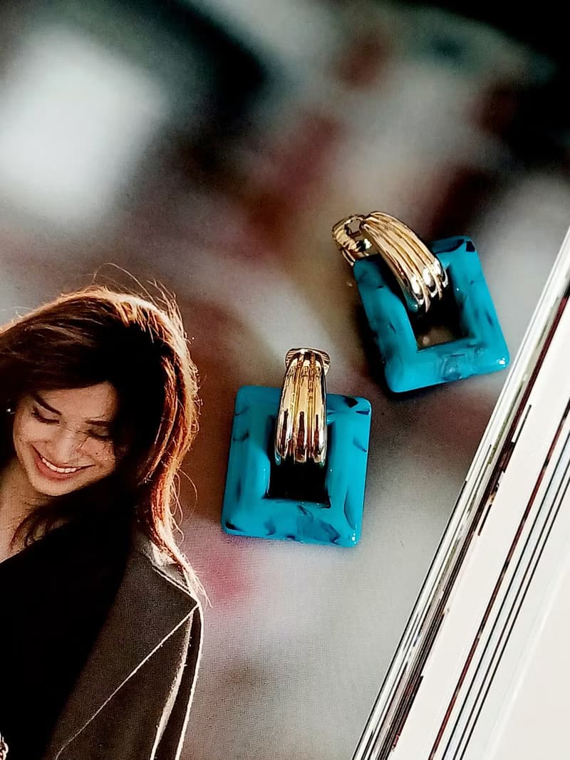 vintage jewelry  AVON 老件方框深藍流紋塑料 針式耳環