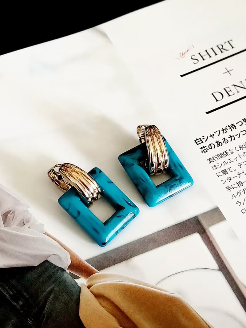 vintage jewelry  AVON 老件方框深藍流紋塑料 針式耳環