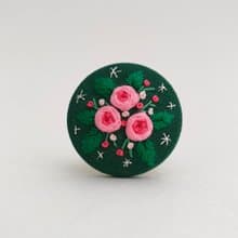 ピンクのバラ刺繍ブローチorヘアゴム
