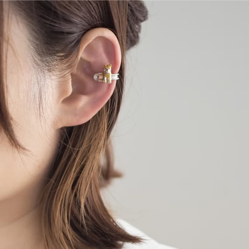 柴犬のイヤーカフ 左耳用