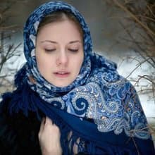 Pavlovo Posad Russian Shawl 100% Wool Scarf 125 cm, Wrap Woolen Fringe 23-14