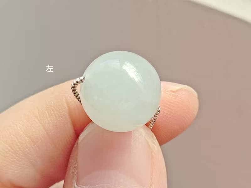 【親翠】天然翡翠 冰果綠葡萄肉卡13mm極美珠鎖骨鏈 | 仙氣半玩家