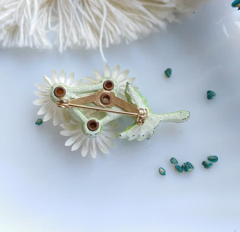 Vintage Jewelry 西洋古董飾品 小雛菊花束  小巧 別針