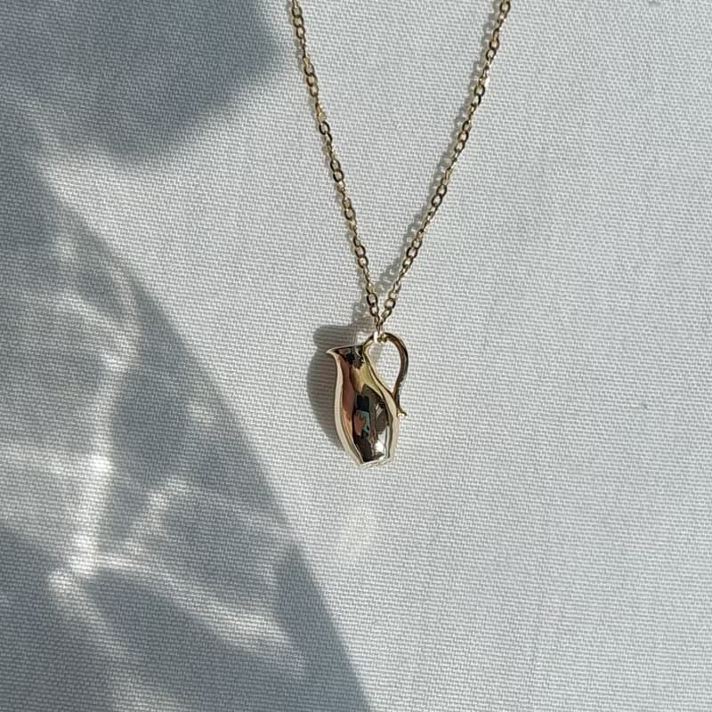 Water bottle & Flower Vase Necklace 14k