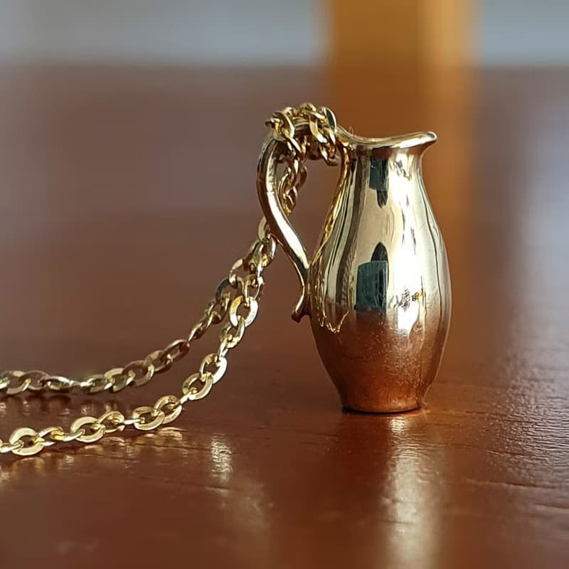 Water bottle & Flower Vase Necklace 14k