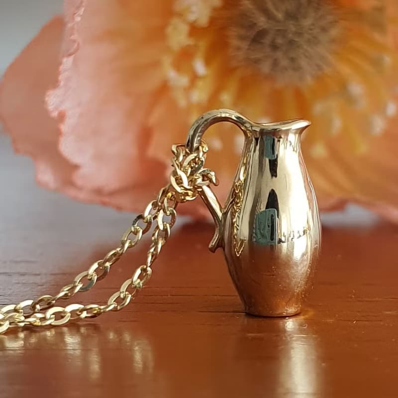 Water bottle & Flower Vase Necklace 14k