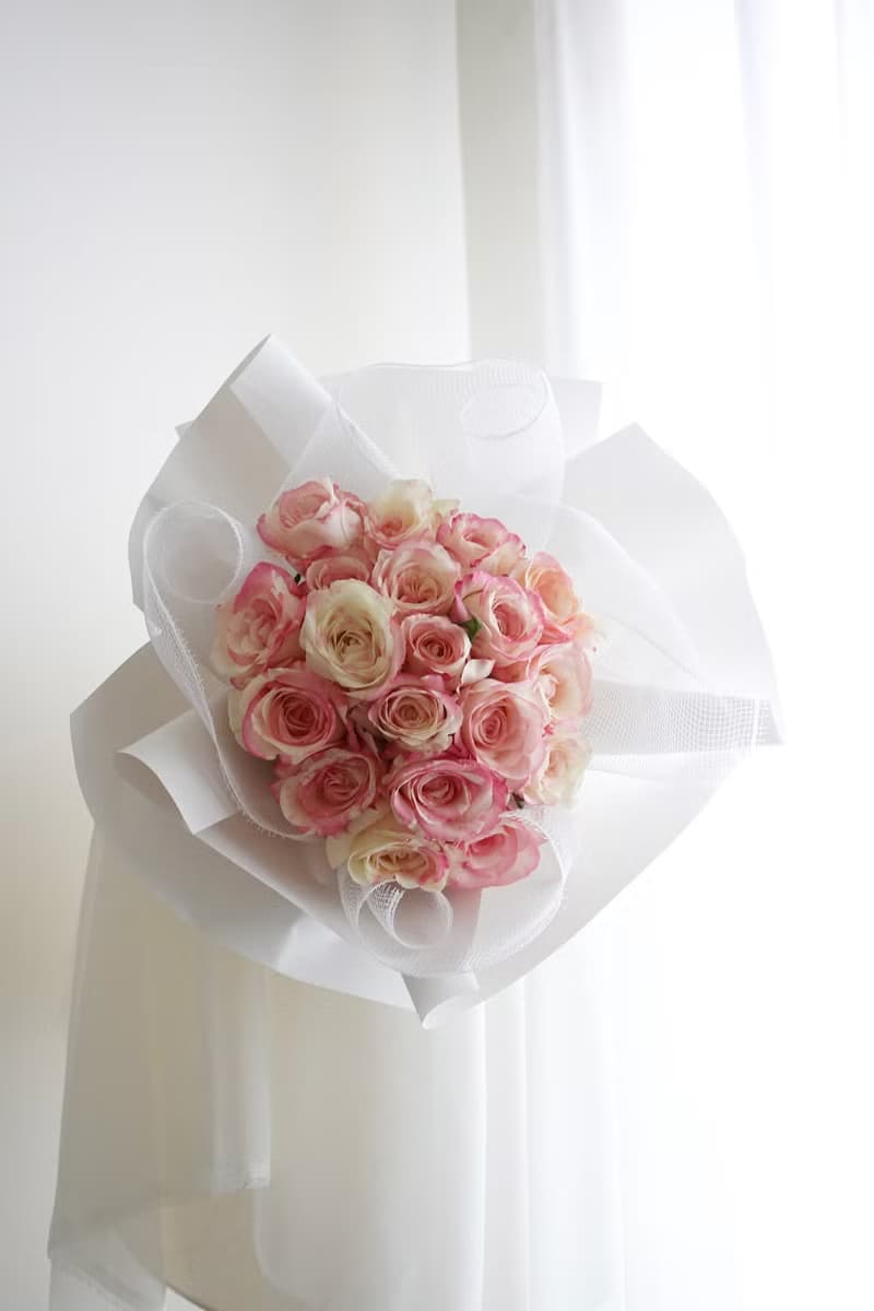 白色情人節 玫瑰花束  韓式花束  生日花束 女友禮物 求婚花束