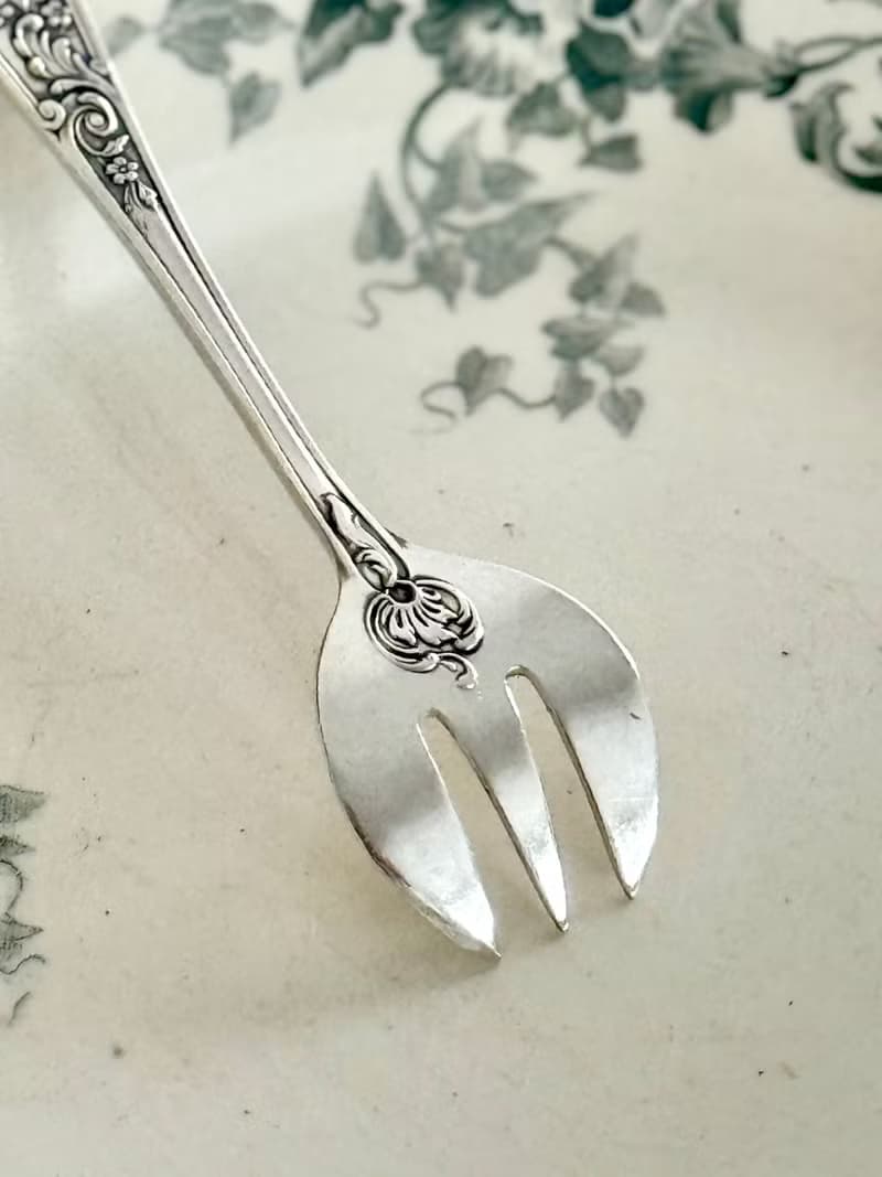 40572-絕美法國古董鍍銀叉生蠔專用叉