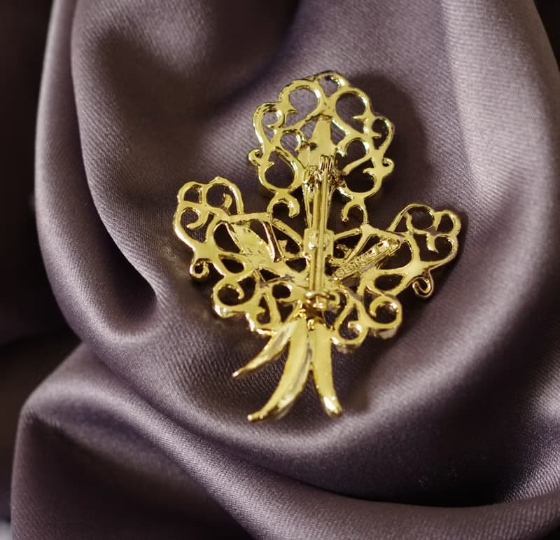 古董Vintage 金色蕾絲花束別針胸針  B1094 GERRYS