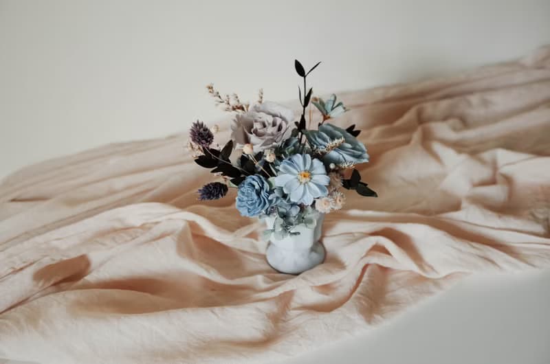 歐風古典永生桌花/擴香花/永生花/居家擺飾/霧面仿舊限量花器
