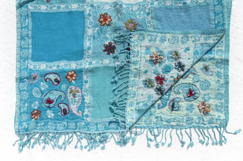 喀什米爾Cashmere刺繡羊毛披肩 針織圍巾 刺繡圍巾 克什米爾-花朵