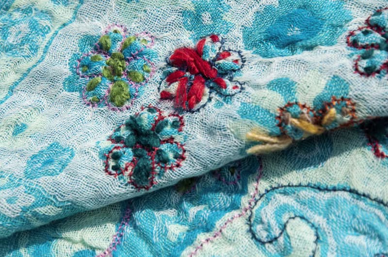 喀什米爾Cashmere刺繡羊毛披肩 針織圍巾 刺繡圍巾 克什米爾-花朵