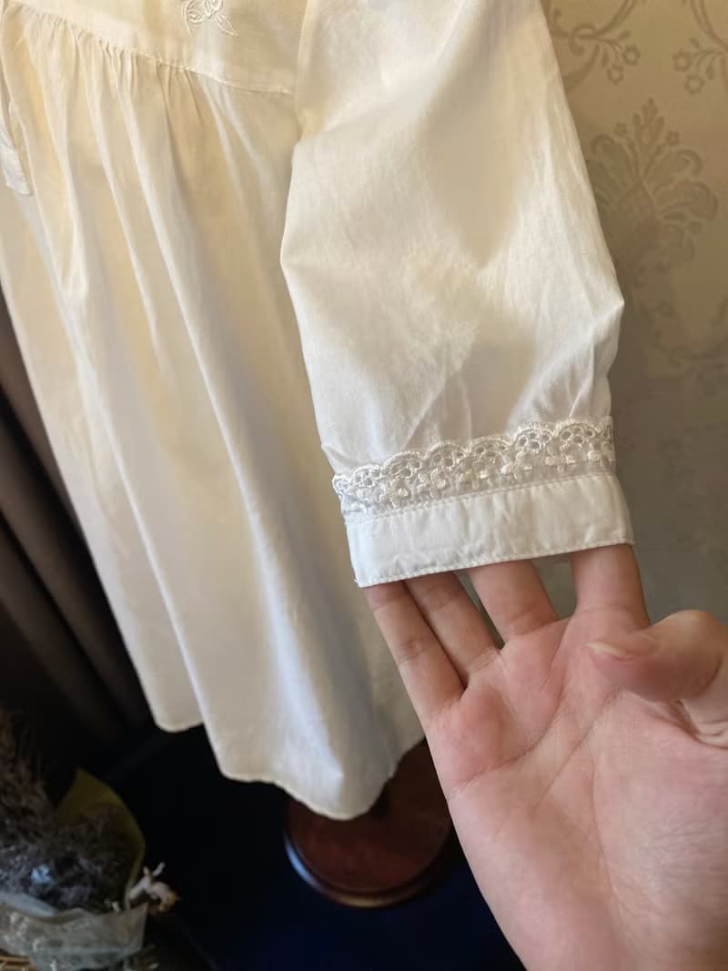 歐風彼得潘領刺繡女童古著上衣洋裝
