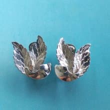 Vintage Jewelry 西洋古董飾品 ALICE 銀色調 雙葉 夾式耳環
