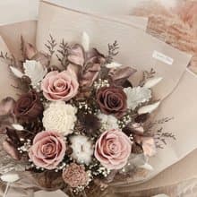 情人節花束 冷霧奶茶金  永生花花束