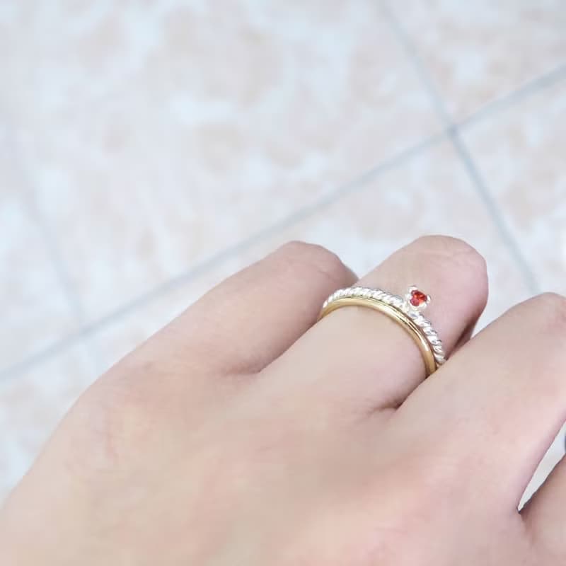 戒指 麻花石榴紅小鑽爪鑲戒 純銀戒指(單只)