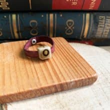 戒指 日本白瓷 自然釉色 無限看不膩色調 真皮革 自然系列