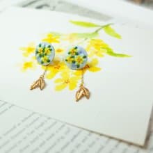 台灣特有種 黃花著生杜鵑 手刺繡貼耳耳環 耳夾/耳針
