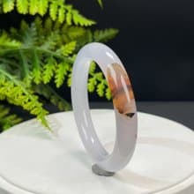 精美 白瑪瑙手鐲 53MM 冰潤起剛飄景 圓條玉髓手環 護身辟邪平安