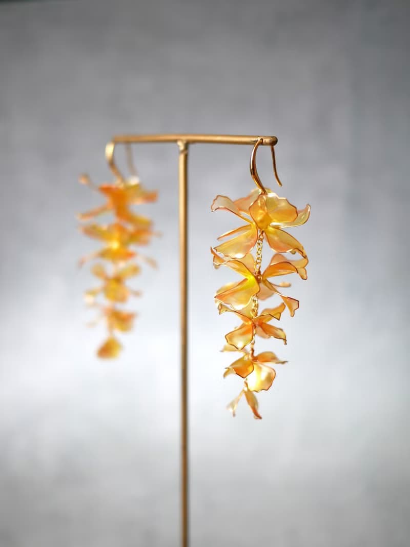 Inspiration Yellow　ピアス　or　イヤリング
