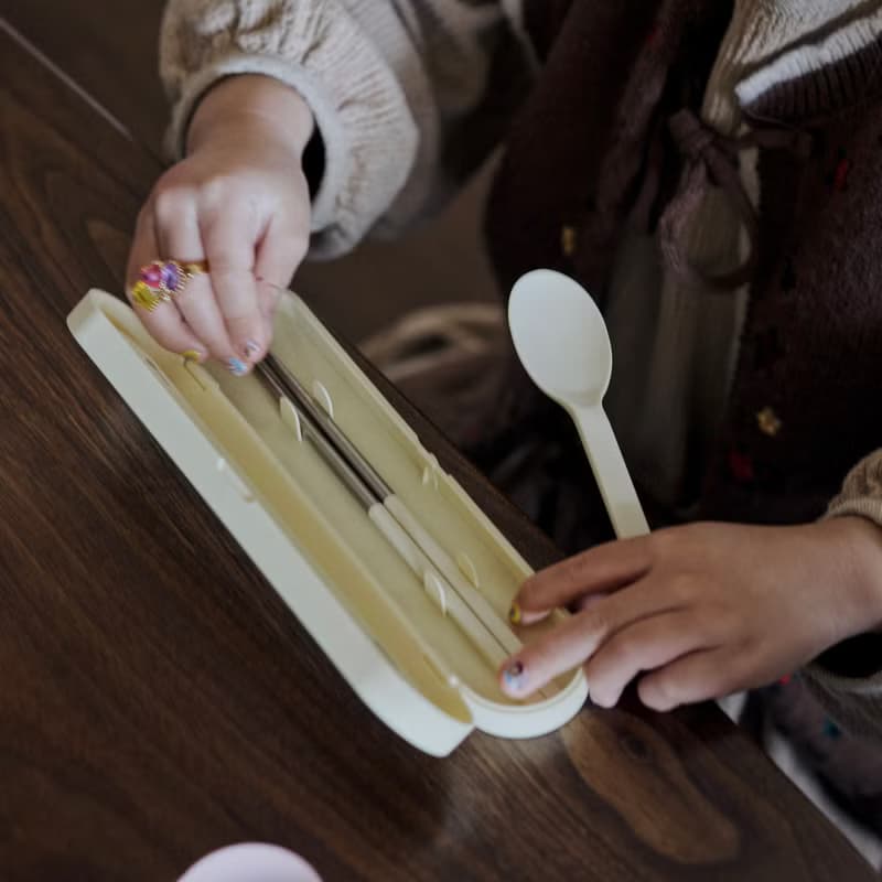 健康於筷 台灣製 TOGO餐具組 奶黃(短款筷子、湯匙、外出盒)