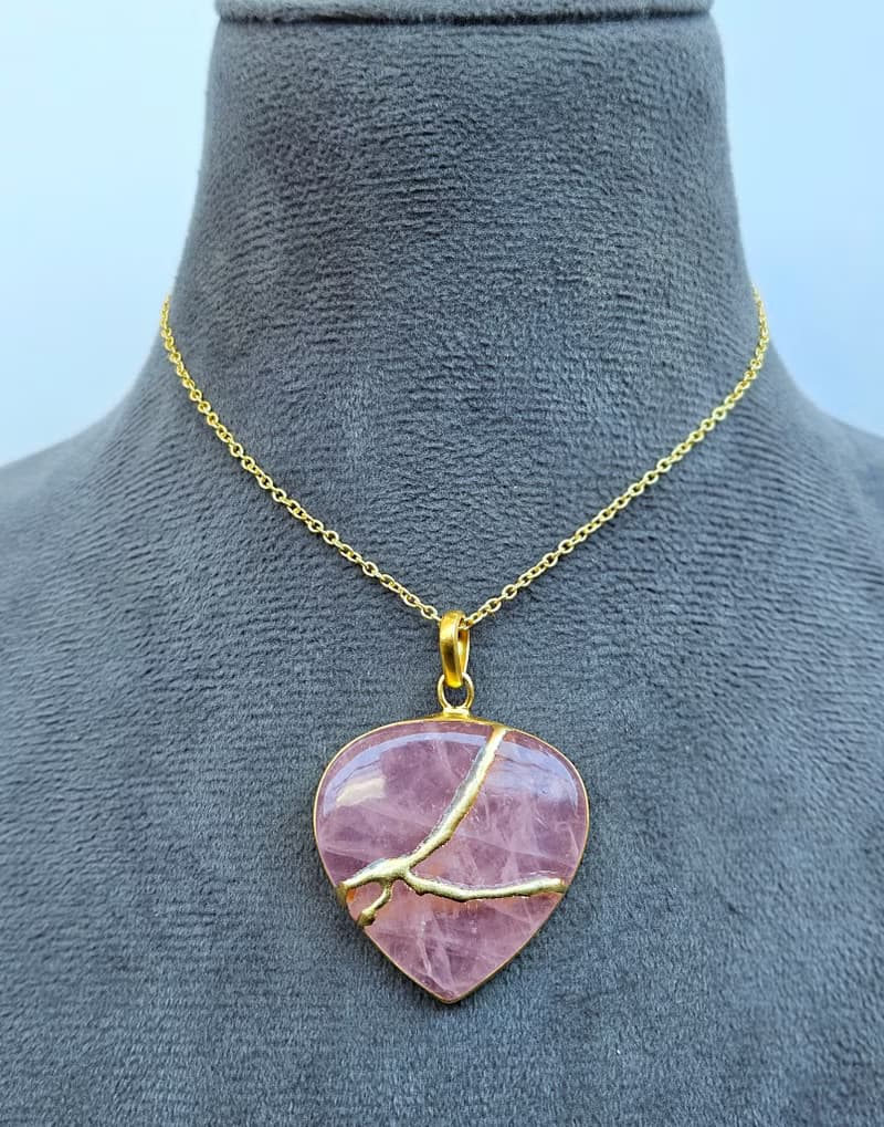 玫瑰石英心形金繼修復寶石鍍金項鍊 新生啟程