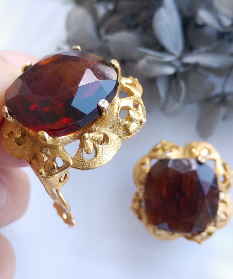 Vintage Jewelry 西洋古董飾品 FLORENZA  琥珀色調 夾式耳環