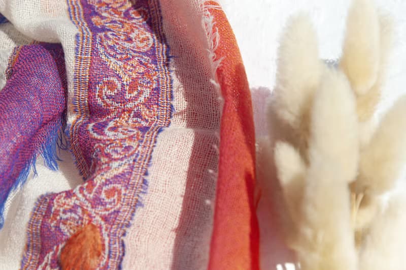 Pashmina刺繡羊毛披肩/針織圍巾/刺繡圍巾/羊絨披巾/喀什米爾Cashmere 圍巾羊毛 毛線圍巾克什米爾圍巾-花
