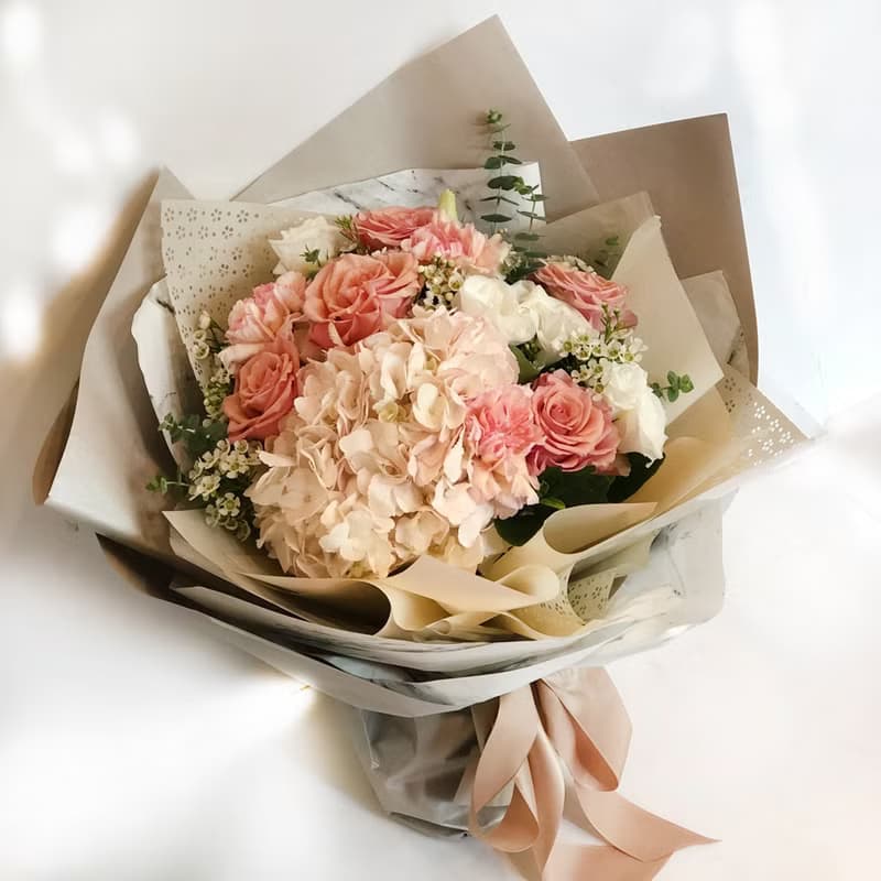 粉色星球鮮花花束 | 畢業 生日首選 | 台北可自取