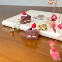 草莓巧克力蛋糕 蛋糕耳環 | 迷你、袖珍、情人禮物