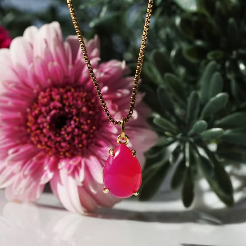 フーシャピンクカルセドニーのネックレス　サージカルステンレススライド60cm　フクシアの花