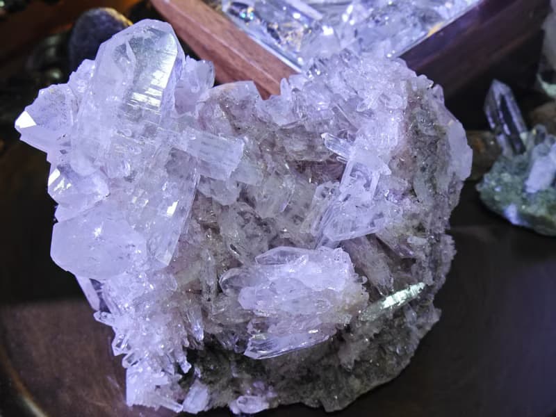 哥倫比亞粉縫合水晶|粉列母|大顆|粉紅色水晶擺設|水晶簇