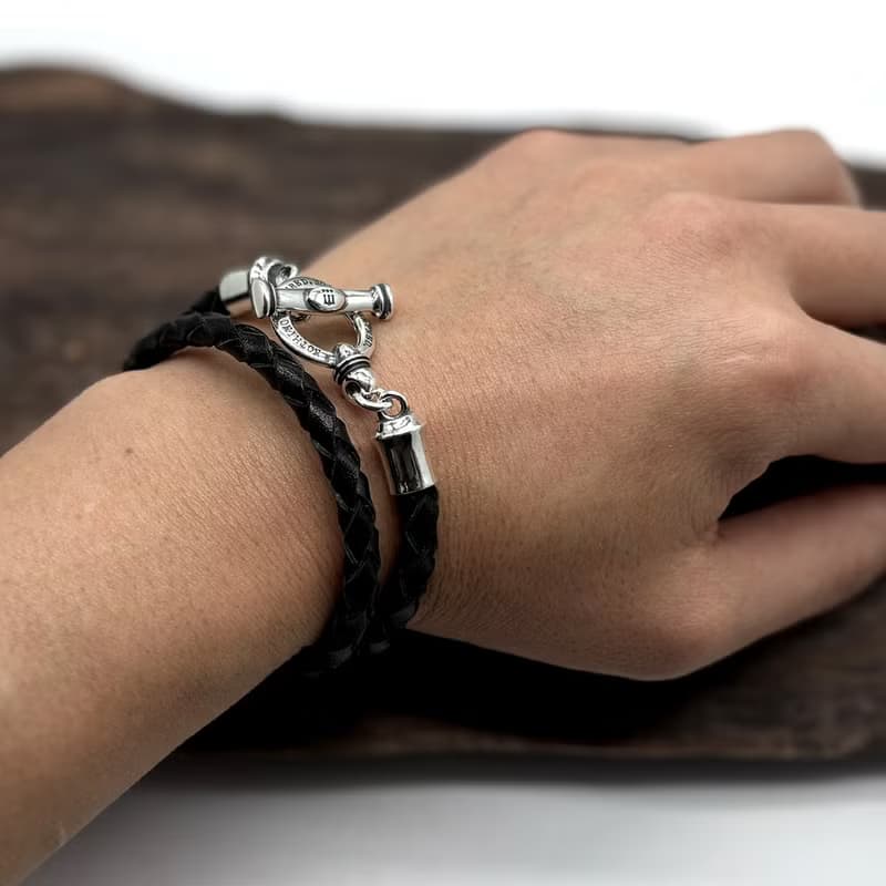メンズ レザーブレスレット 黒/シルバー925 牛革/シルバーアクセサリー 日本製/送料無料/男性へのプレゼント/RE15