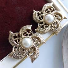 Vintage Jewelry 西洋古董飾品 復古 優美仿珠 簍空花卉 針式耳環