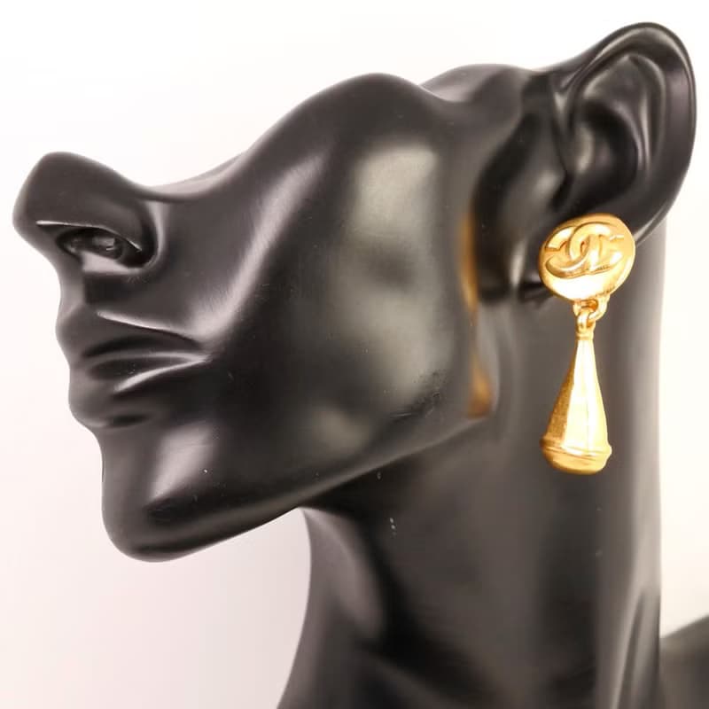【日本直送】シャネル CHANEL イヤリング スイング/ココマーク 金メッキ ゴールド 96P 約29.8g レディース【中古】