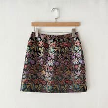 訂製系列-緞面刺繡小A字裙