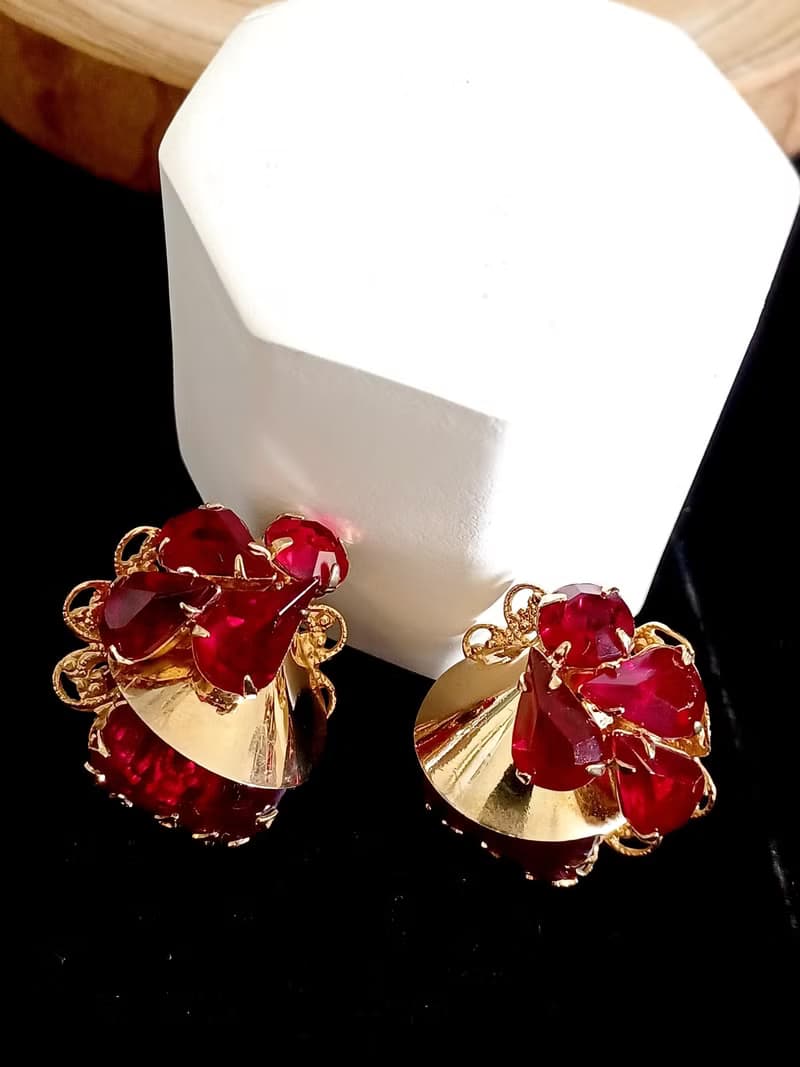 vintage jewelry  古典艷色寶紅萊茵 夾式耳環