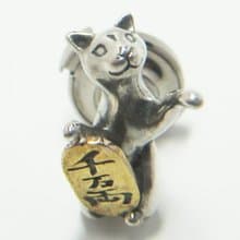 招き猫BROOCH