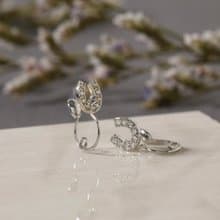 horseshoe loop-fit earring SV　ループフィットイヤリング　馬蹄　ラインストーン　シルバー　ロジウム