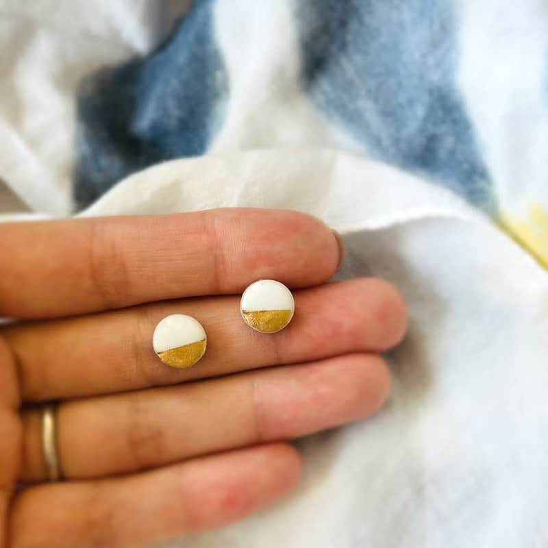 大人 ホワイト 美濃焼 タイル ピアス イヤリング ノンホールピアス シンプル 小ぶり 小さい 和モダン 和 白 美濃焼き 美濃焼タイル 美濃焼きタイル