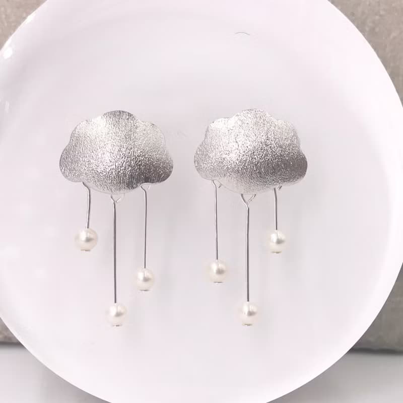 純銀 下雨天  925 淡水珍珠 防敏感耳環