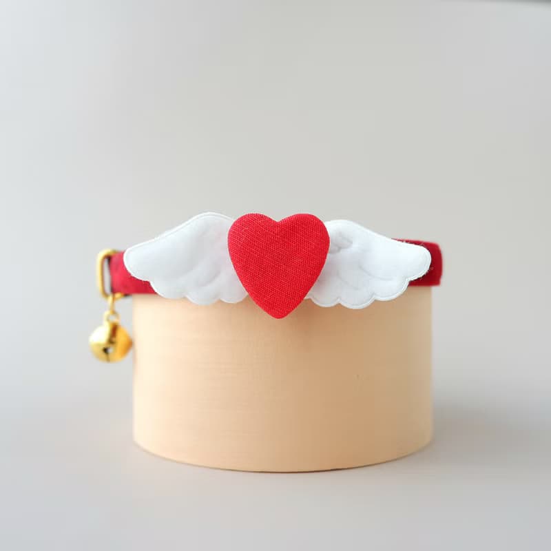 Safety collar and winged heart (detachable), Valentines Cat collar, 4 colors