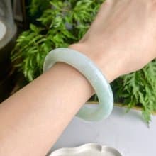 綠漾 | 冰種 / 淺果綠 / 平安鐲 / 手圍18 | 天然A貨翡翠玉鐲