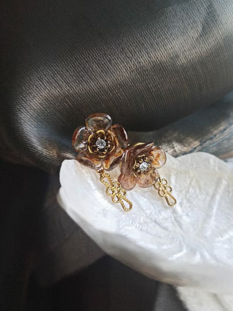 朱槿花耳環 / 銅金色